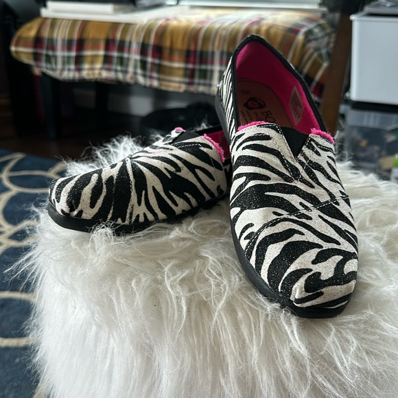 Bobs by Sketcher Zebra Print Flats - Picture 1 of 5